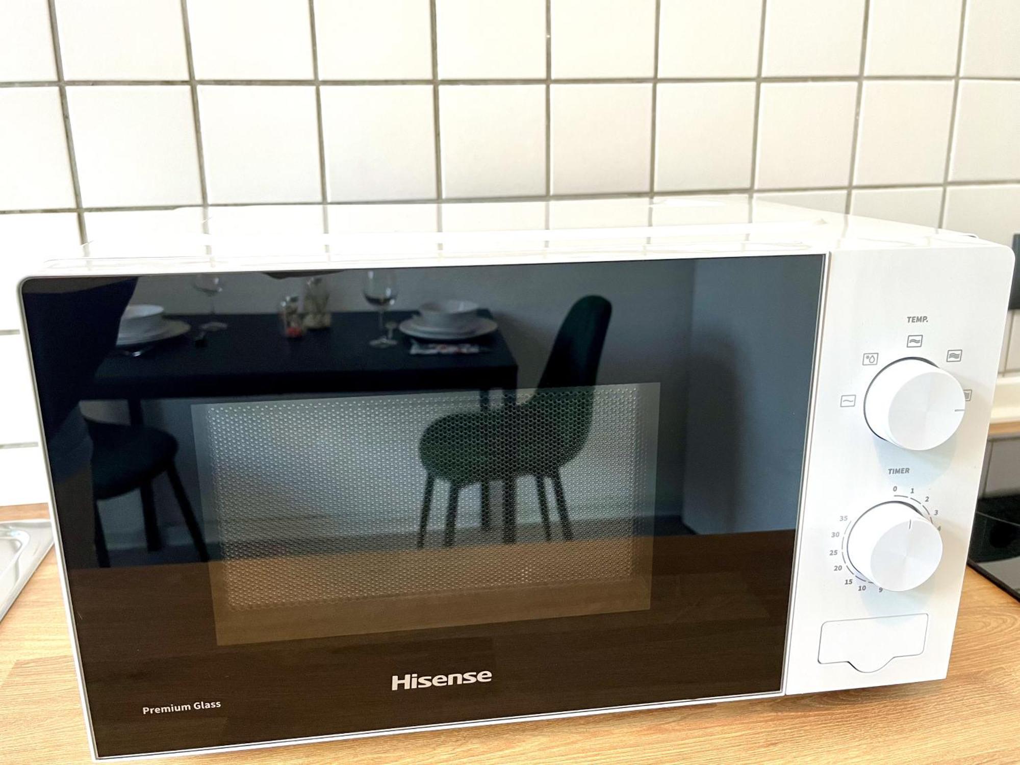 Endless: Studio Mit Netflix + Workstation Im Zentrum Schwerin  Zewnętrze zdjęcie